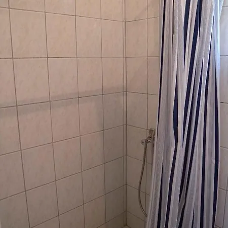 Semesterbostad In 31229