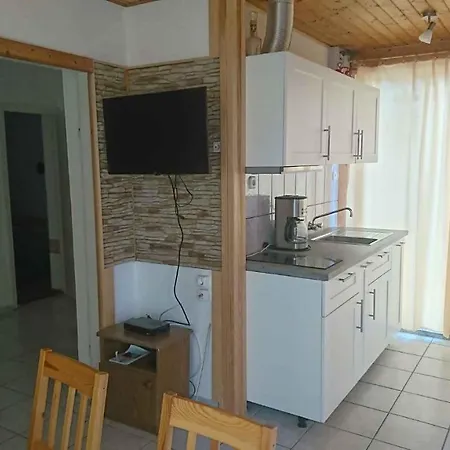 In 31229 Balatonmáriafürdő